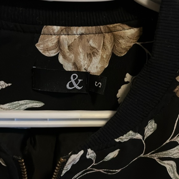 Ampersand Small bomber jacket - Picture 2 of 2